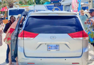 Transport Corruption Explodes in St. Maarten: Political Elites Accused of Hoarding Licenses, Betraying Public Trust.