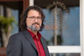 Constitutional Clash in Sint Maarten: Legal Advice Challenges Government Authority Over Civil Servant Suspension.